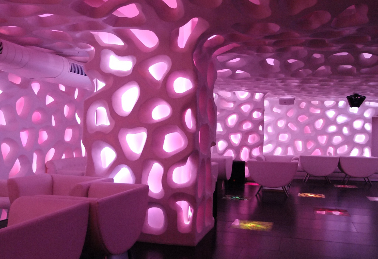 people who have more than decade of experience in the industry and have worked PAN India.